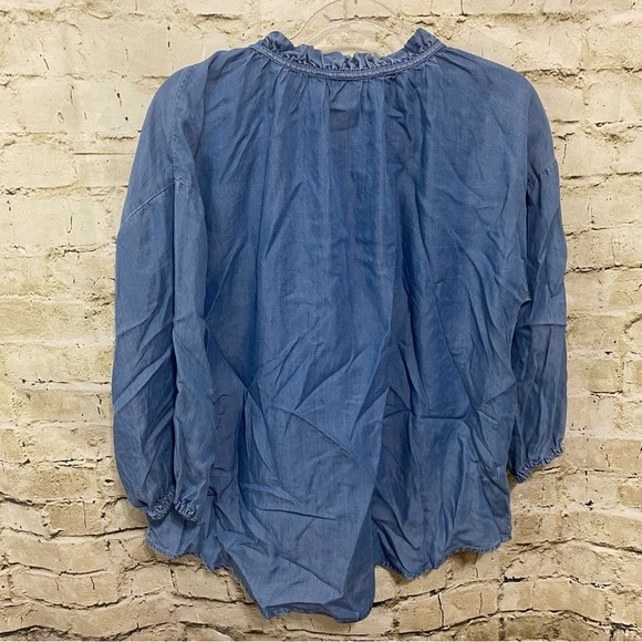 Marc New York Blue Chambray Ruffle Neck 3/4 Sleeve Button Up Oversized Top - Picture 4 of 6